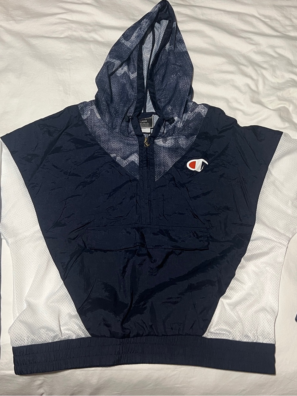 Champion Women’s Large Mesh Running Pullover Hooded Windbreaker Navy White